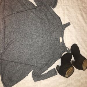 altrd state off shoulder sweater